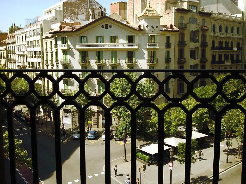 Gaudi Apartment 2 Barcelona
