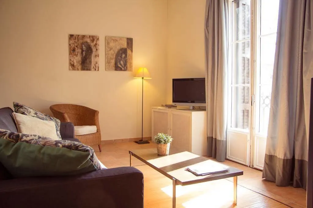 Gaudi Apartment 2 Barcelona Spain